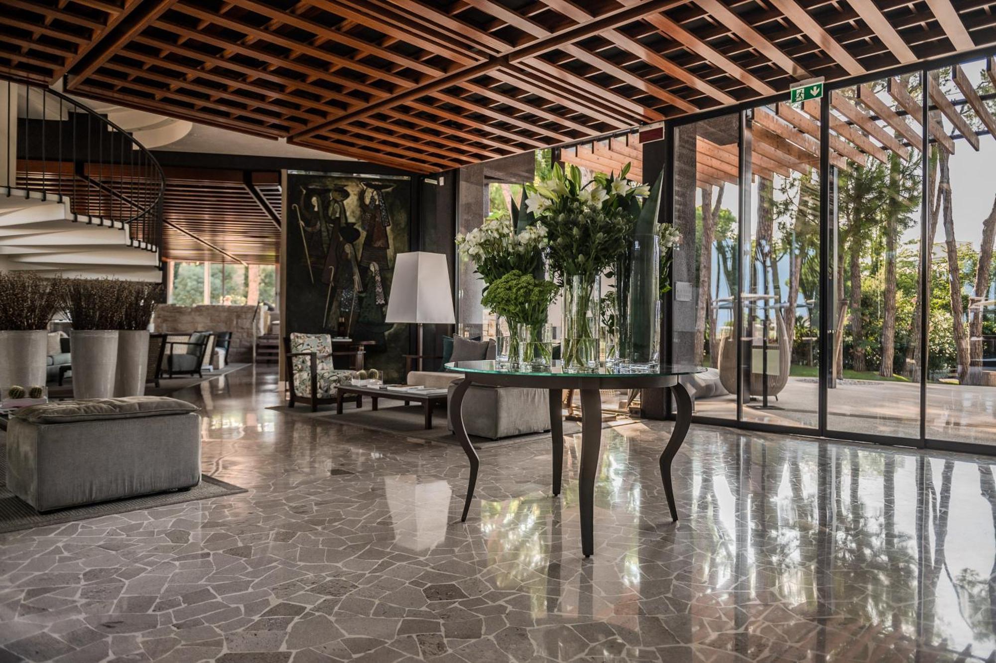 Bellevue Hotel & Resort Лидо-ди-Езоло Экстерьер фото